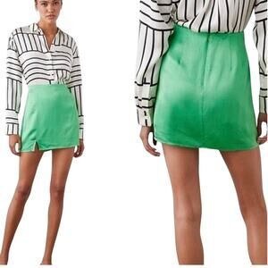 Rails Tate Skirt Small Chic NWT MSRP $158 Vibrant Green Front Slit Preppy Mini